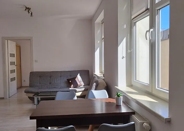 Sunny By Grafit * Legnica