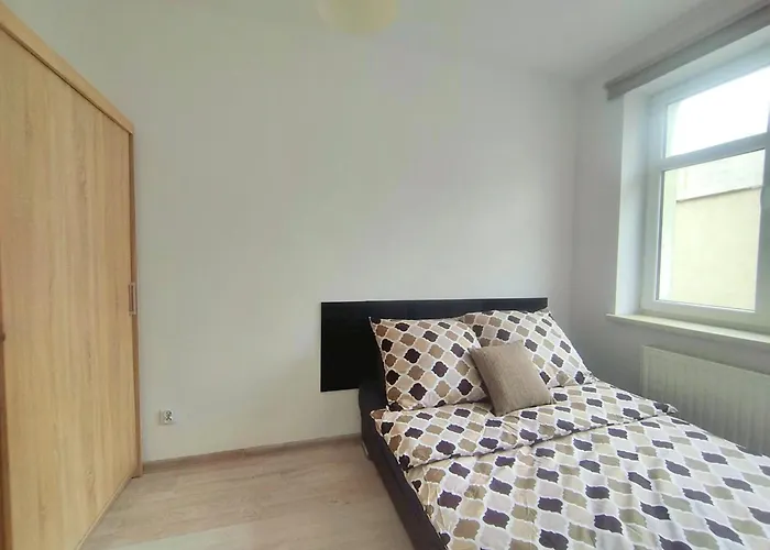 Sunny By Grafit Legnica